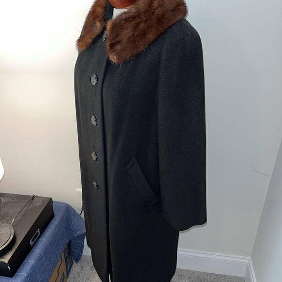 VINTAGE Black Cashmere Fur collar Pioneer Coat Co. for Hudson Belk Retro 60’s M - Picture 6 of 16